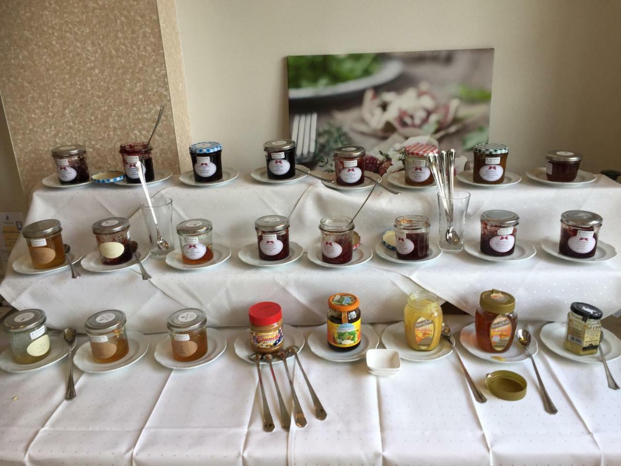 Landhotel Franck Garni Brietlingen ภายนอก รูปภาพ