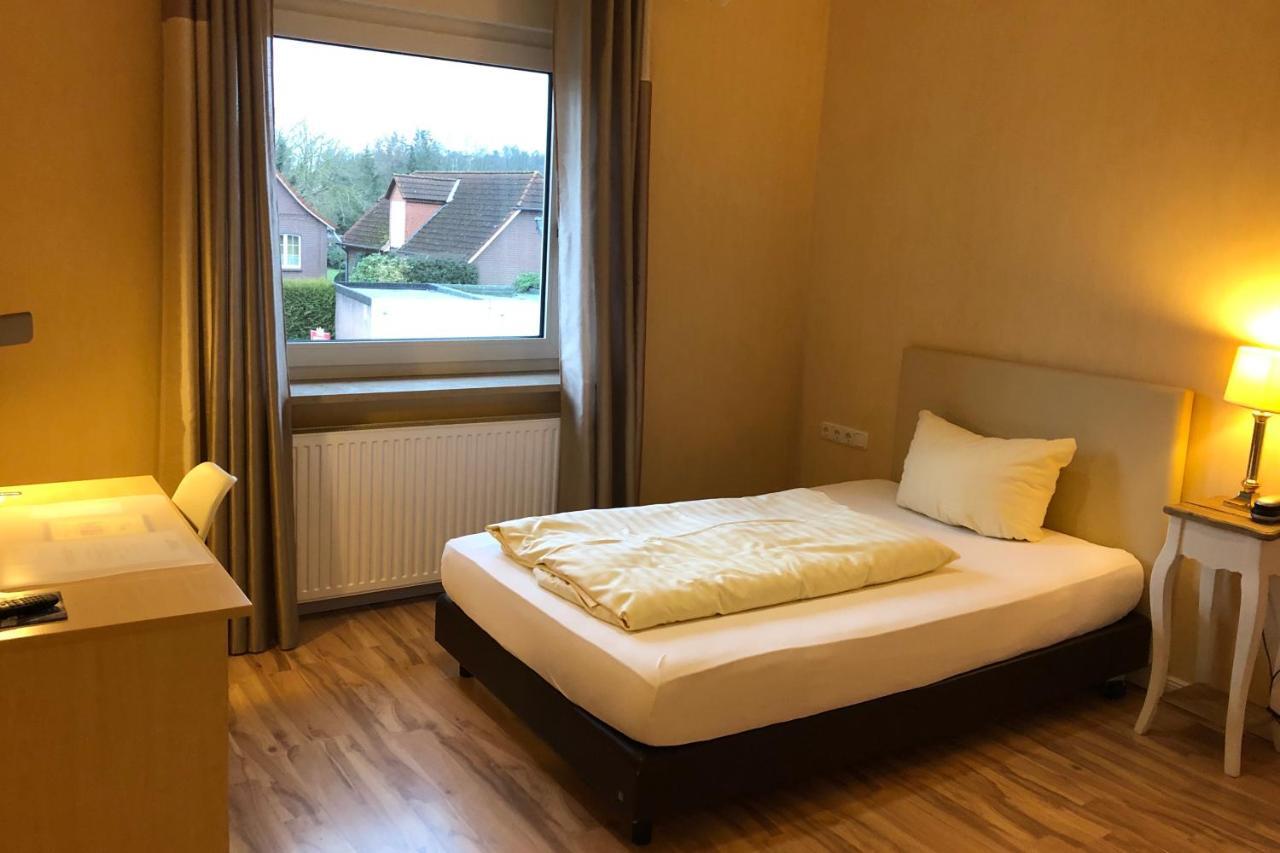 Landhotel Franck Garni Brietlingen ภายนอก รูปภาพ
